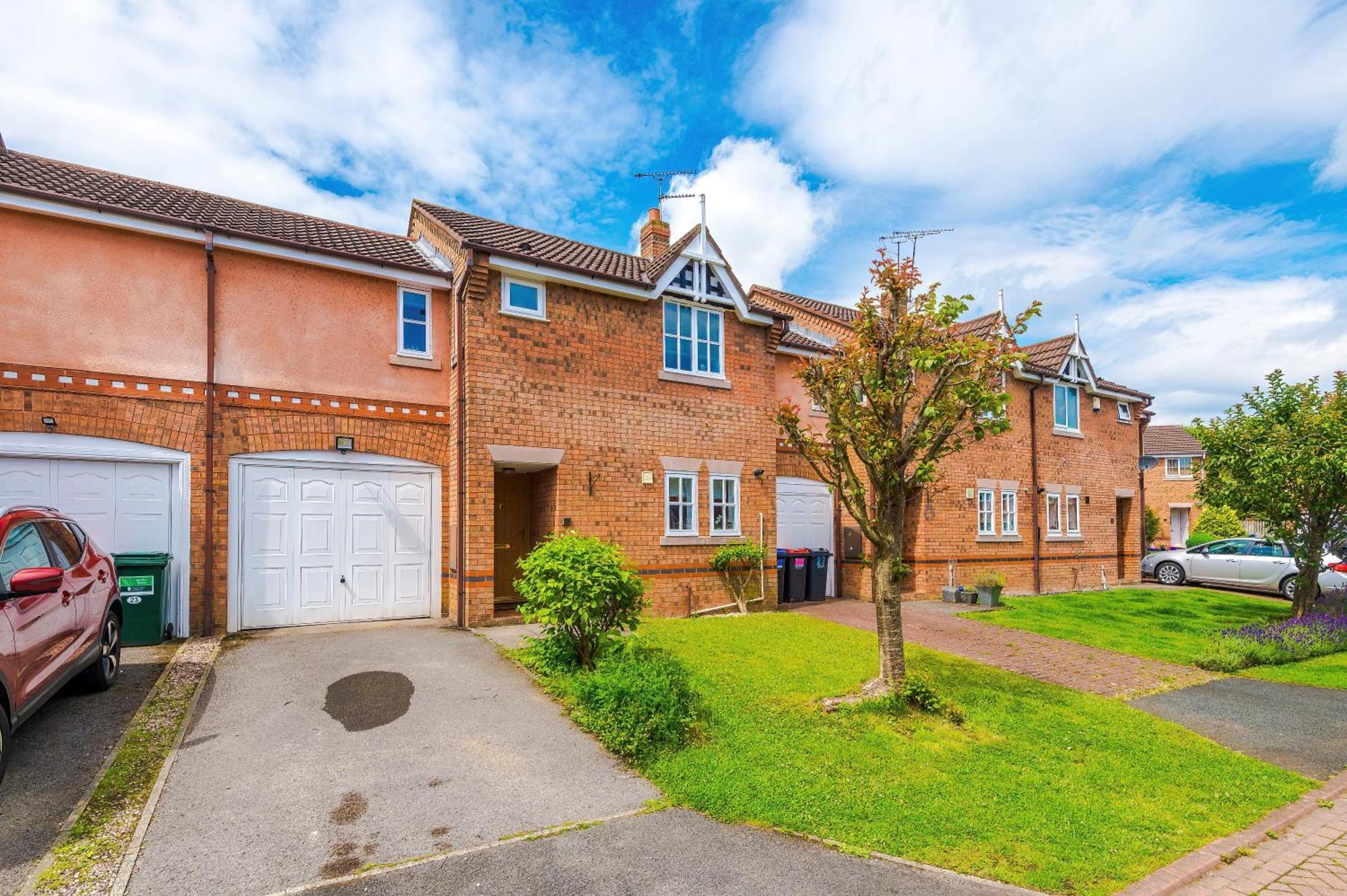Vakantiehuis New! Stunning 3-bed In By 53 Degrees Property, Ideal For Groups, Free Parking! Chester