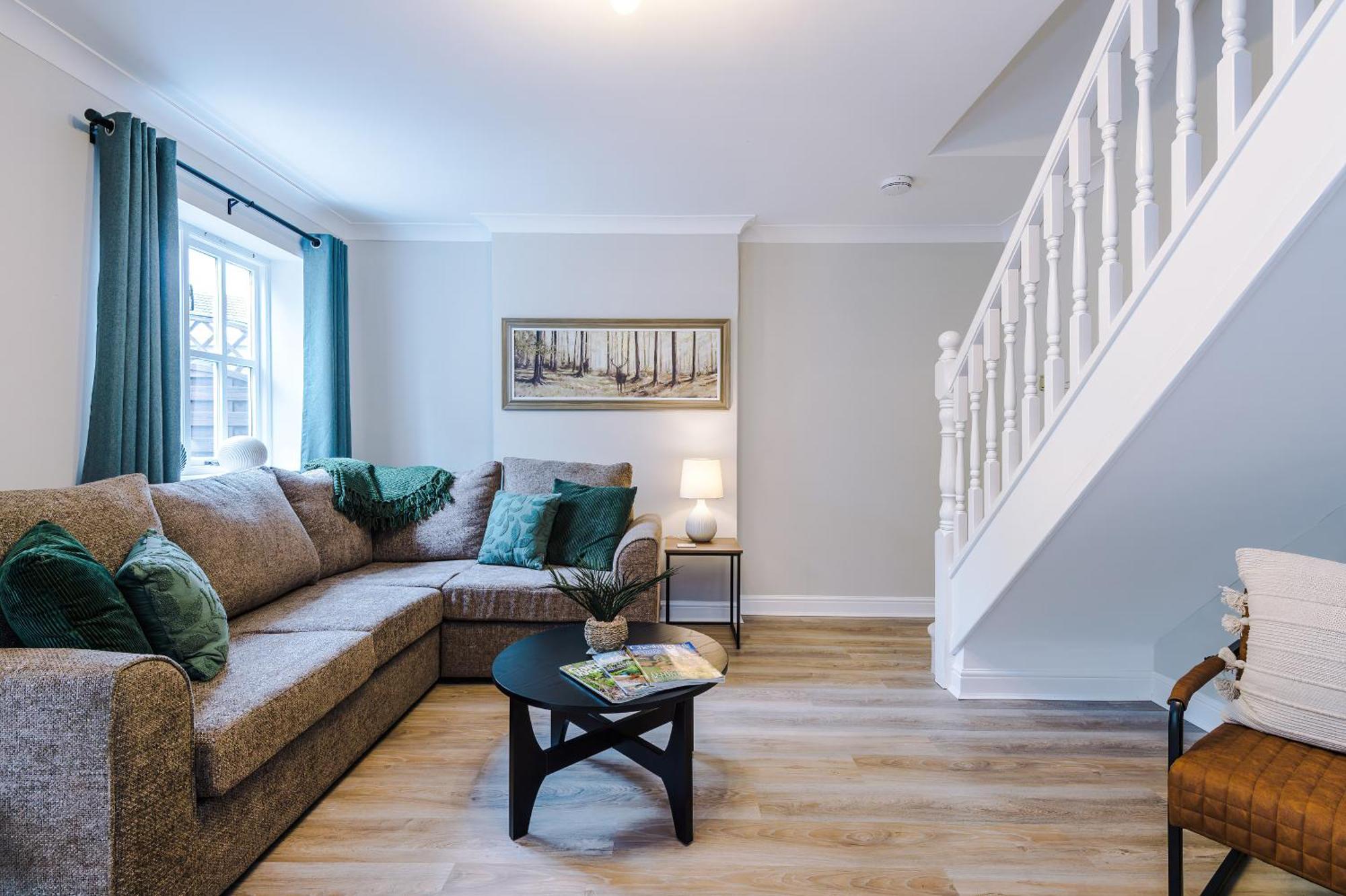 Holiday home New! Stunning 3-bed In By 53 Degrees Property, Ideal For Groups, Free Parking! Chester